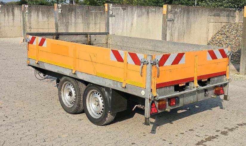 Mersch Hochlader Tieflader mit Auffahrrampen Anhänger PKW Tandemanhänger Wechselzugöse Höhenverstellbare Zugdeichsel - Přívěs plato/ Valník: obrázek 3 Mersch Hochlader Tieflader mit Auffahrrampen Anhänger PKW Tandemanhänger Wechselzugöse Höhenverstellbare Zugdeichsel - Přívěs plato/ Valník: obrázek 3