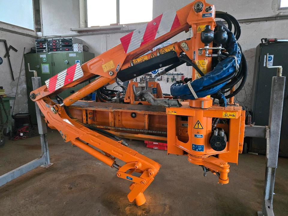 Mulag MFK 500 Mähausleger Böschungsmäher Böschungsmulcher Seitenmulcher 600 für Unimog 405 400 500 430 530 - Příkopová sekačka: obrázek 1 Mulag MFK 500 Mähausleger Böschungsmäher Böschungsmulcher Seitenmulcher 600 für Unimog 405 400 500 430 530 - Příkopová sekačka: obrázek 1