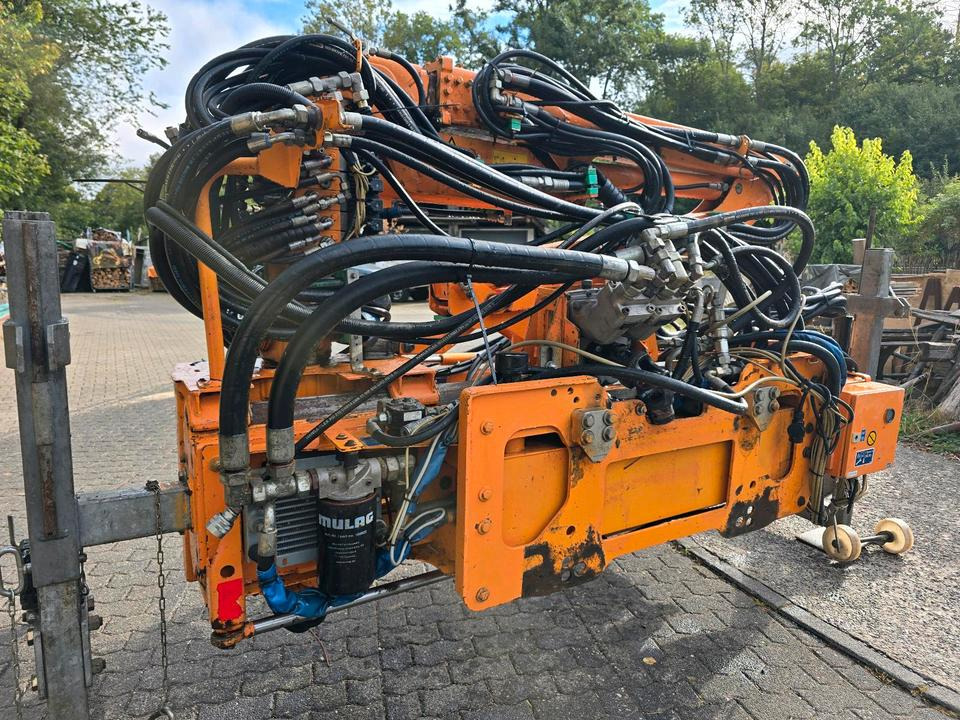 Mulag MFK 600 Mähausleger mit Randstreifenmäher MRF 350 Böschungsmäher Böschungsmulcher Hangmäher MKM 700 FME 600 500 - Příkopová sekačka: obrázek 2 Mulag MFK 600 Mähausleger mit Randstreifenmäher MRF 350 Böschungsmäher Böschungsmulcher Hangmäher MKM 700 FME 600 500 - Příkopová sekačka: obrázek 2