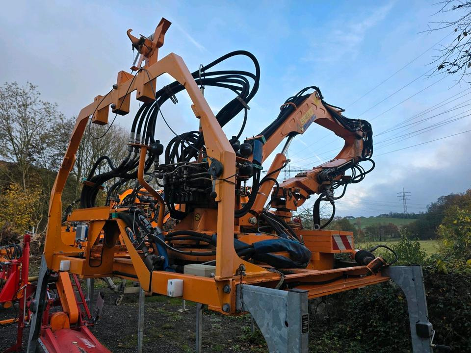 Mulag MHU 800 Mähausleger Teleskop Böschungsmäher Böschungsmulcher für Unimog 405 U 300 400 500 318 423 427 430 527 535 530 Mercedes-Benz - Příkopová sekačka: obrázek 1 Mulag MHU 800 Mähausleger Teleskop Böschungsmäher Böschungsmulcher für Unimog 405 U 300 400 500 318 423 427 430 527 535 530 Mercedes-Benz - Příkopová sekačka: obrázek 1