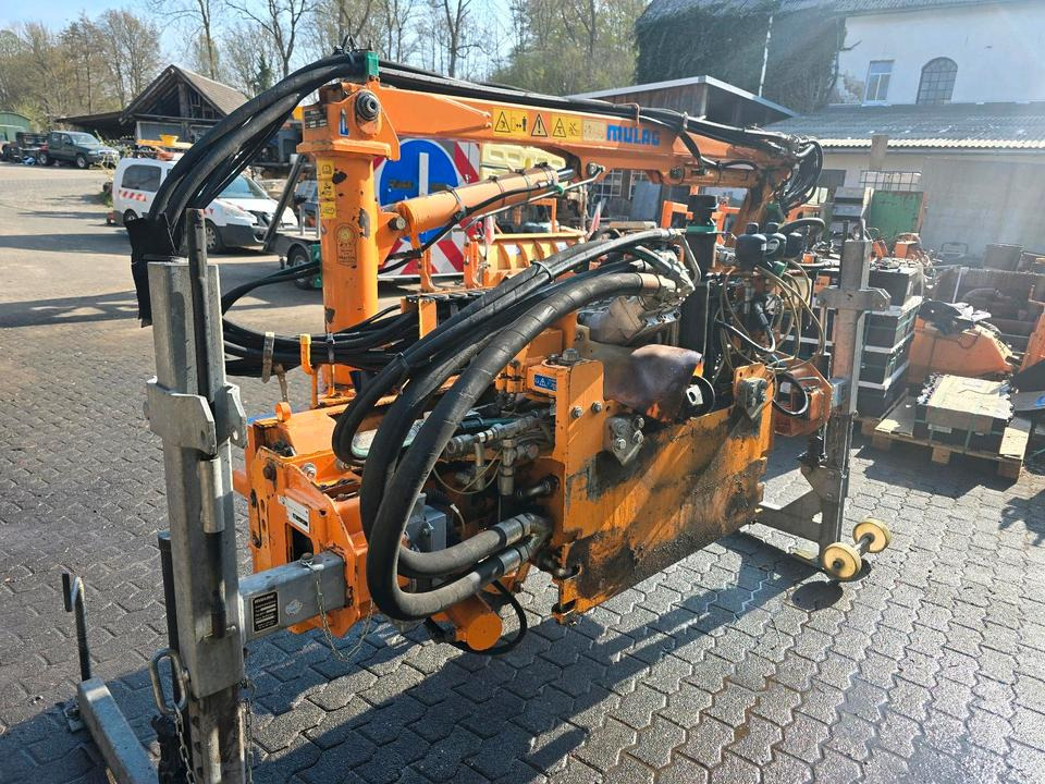 Mulag MKM 700 Böschungsmäher Böschungsmulcher Ausleger Auslegemulcher Unimog 405 427 430 U300 U 400 500 Mercedes-Benz Dücker DUA FME UNA - Příkopová sekačka: obrázek 3 Mulag MKM 700 Böschungsmäher Böschungsmulcher Ausleger Auslegemulcher Unimog 405 427 430 U300 U 400 500 Mercedes-Benz Dücker DUA FME UNA - Příkopová sekačka: obrázek 3