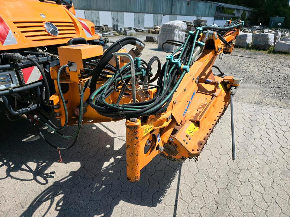 Mulag MRM 300 Randstreifenmäher Leitpfostenmähgerät Böschungsmäher Böschungsmulcher Unimog 400 300 500 423 430 318 530 Mulchgerät - Stranový mulčovač: obrázek 2 Mulag MRM 300 Randstreifenmäher Leitpfostenmähgerät Böschungsmäher Böschungsmulcher Unimog 400 300 500 423 430 318 530 Mulchgerät - Stranový mulčovač: obrázek 2