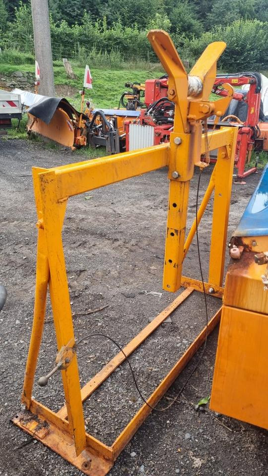 Mulag Parkrahmen für Unimog FME MKM Mähausleger Böschungsmulcher Böschungsmäher Seitenmulcher Randstreifenmäher U 300 400 500 405 427 530 Dücker - Rám/ Šasi pro Komunální/ Speciální technika: obrázek 2 Mulag Parkrahmen für Unimog FME MKM Mähausleger Böschungsmulcher Böschungsmäher Seitenmulcher Randstreifenmäher U 300 400 500 405 427 530 Dücker - Rám/ Šasi pro Komunální/ Speciální technika: obrázek 2