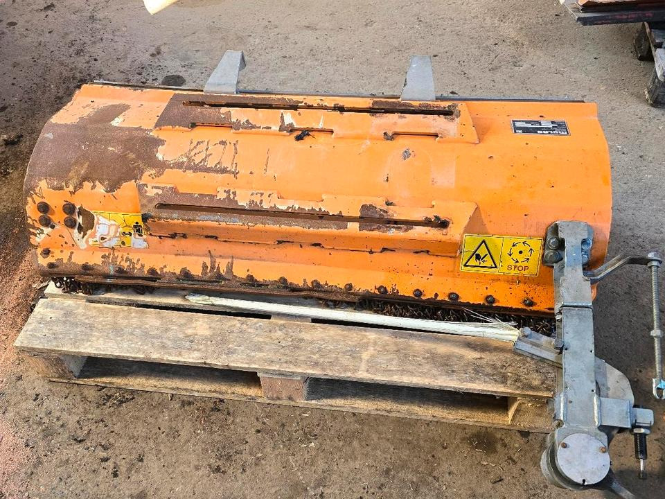 Mulag RMK 1200 BJ. 2015 Randstreifenmäher Böschungsmäher Böschungsmulcher für FME 600 700 MKM FMK Unimog 405 424 427 U 300 400 500 430 - Stranový mulčovač: obrázek 3 Mulag RMK 1200 BJ. 2015 Randstreifenmäher Böschungsmäher Böschungsmulcher für FME 600 700 MKM FMK Unimog 405 424 427 U 300 400 500 430 - Stranový mulčovač: obrázek 3