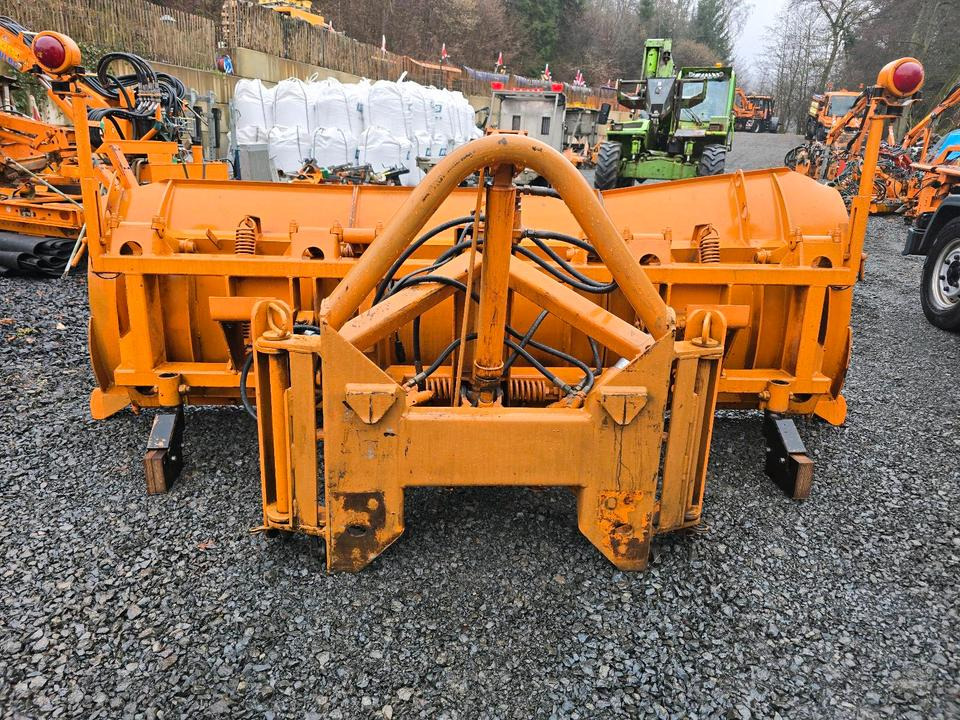 Schmidt MF 2.4 3m. Schneeschieber Schneeschild Winterdienst Räumschild Schneepflug passend für Traktor Unimog 405 UGE UGN Fronthydraulik - Sněžný pluh: obrázek 3 Schmidt MF 2.4 3m. Schneeschieber Schneeschild Winterdienst Räumschild Schneepflug passend für Traktor Unimog 405 UGE UGN Fronthydraulik - Sněžný pluh: obrázek 3