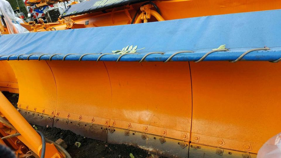 Schneepflug Schmidt Beilhack Winterdienst Schneeschild Unimog Fen - Sněžný pluh: obrázek 4 Schneepflug Schmidt Beilhack Winterdienst Schneeschild Unimog Fen - Sněžný pluh: obrázek 4