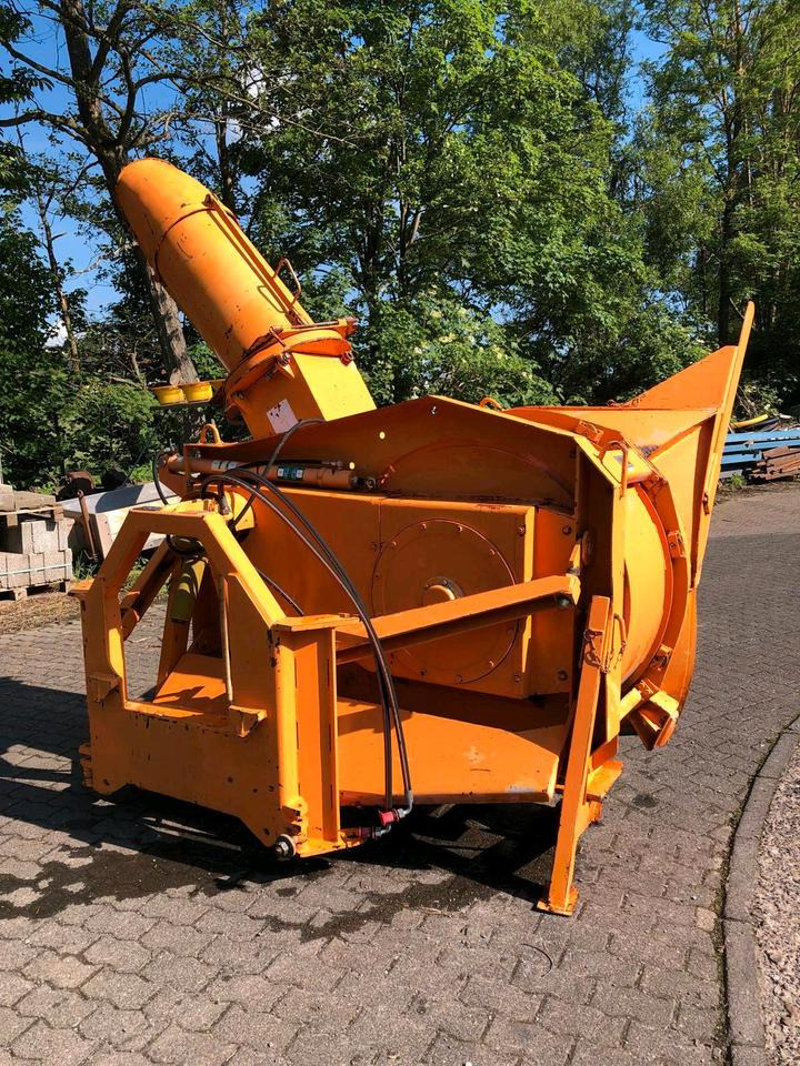 Schneeschleuder Beilhack HS 135 S Schneefräse Anbau- Schneeschleuder für Unimog 405 U300 U 400 500 405 423 430 530 318 527 427 327 - Sněhová fréza: obrázek 2 Schneeschleuder Beilhack HS 135 S Schneefräse Anbau- Schneeschleuder für Unimog 405 U300 U 400 500 405 423 430 530 318 527 427 327 - Sněhová fréza: obrázek 2