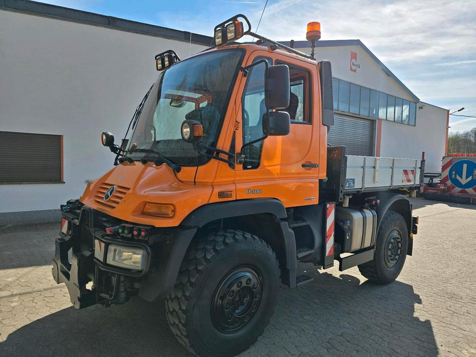 Unimog 405/10 U400 Bluetec 5 Leistungshydraulik Hydrostat U 400 500 300 Mercedes-Benz 318 218 430 423 427 - Vozidlo pro zimní údržbu: obrázek 3 Unimog 405/10 U400 Bluetec 5 Leistungshydraulik Hydrostat U 400 500 300 Mercedes-Benz 318 218 430 423 427 - Vozidlo pro zimní údržbu: obrázek 3