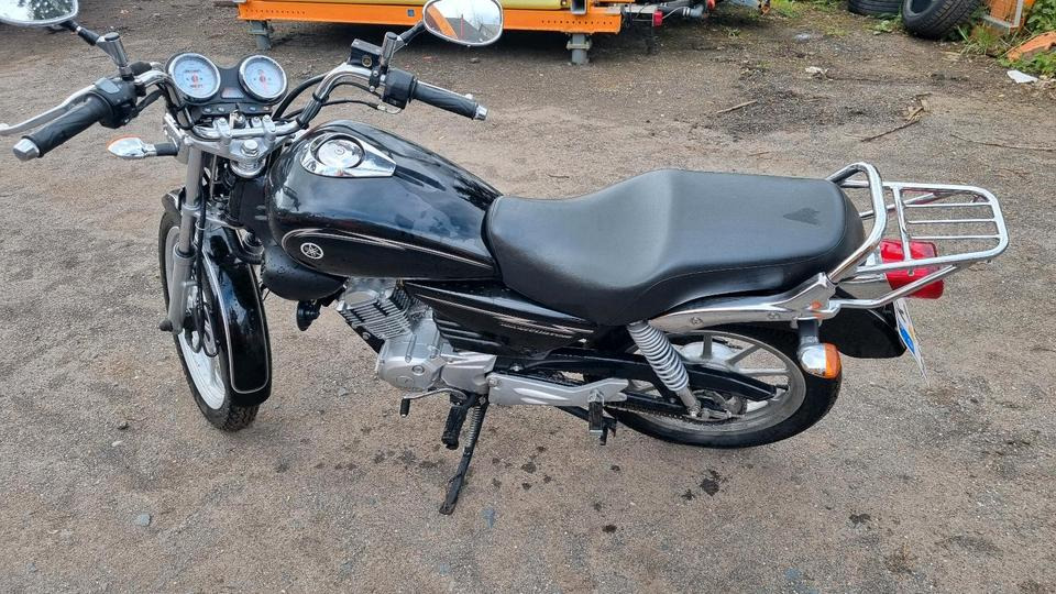 YAMAHA YBR Custom Motorrad 9626km Moped - Motocykl: obrázek 1 YAMAHA YBR Custom Motorrad 9626km Moped - Motocykl: obrázek 1