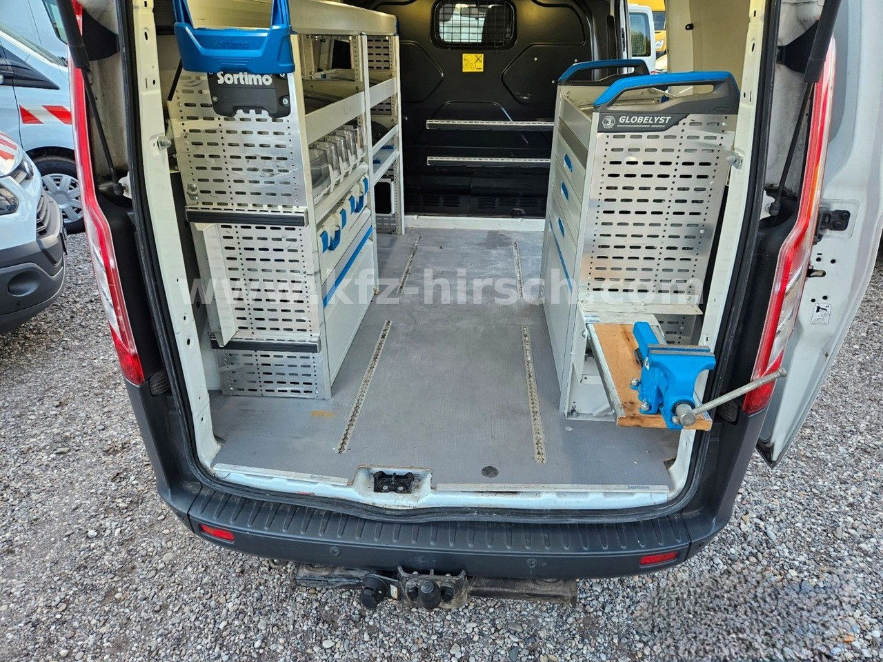 Ford Transit Custom Sortimo Werkstatt AHK - Mikrobus: obrázek 4 Ford Transit Custom Sortimo Werkstatt AHK - Mikrobus: obrázek 4