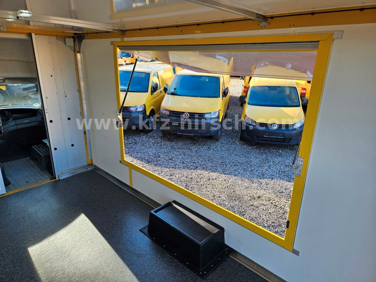 Pojízdná prodejna Iveco Daily Foodtruck * Imbisswagen * Verkaufsfahrzeug: obrázek 8