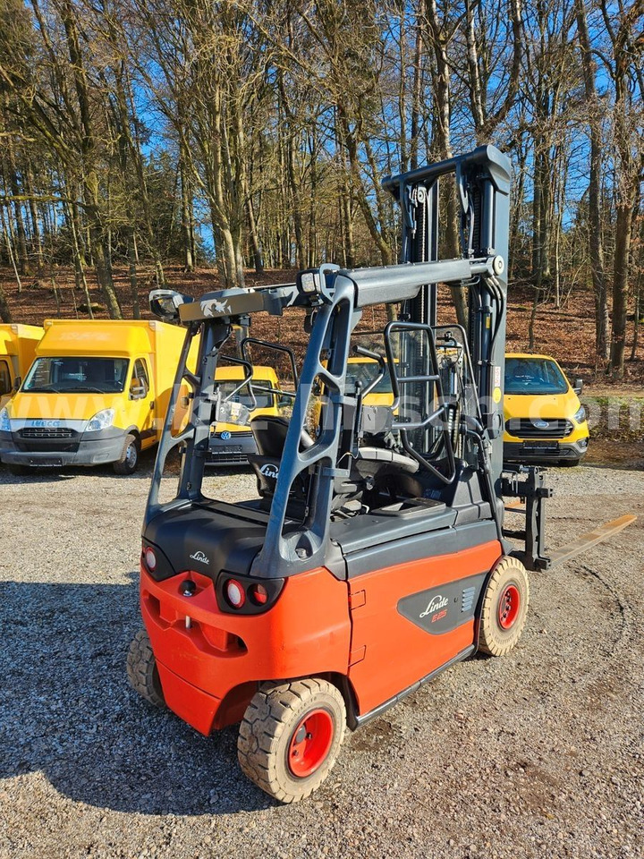 Linde E25 R Roadster , 6.880mm Hubhöhe, StVZO hydr. Zi - Elektrický vysokozdvižný vozík: obrázek 3 Linde E25 R Roadster , 6.880mm Hubhöhe, StVZO hydr. Zi - Elektrický vysokozdvižný vozík: obrázek 3