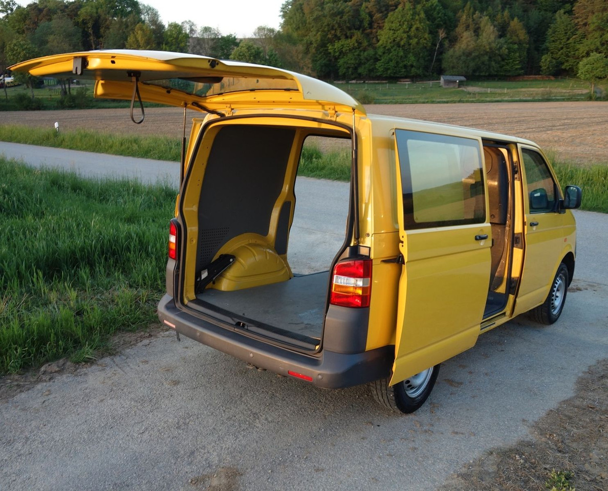 Volkswagen T5 1.9 TDI Transporter 2xSchiebetüre 1.Hand - Mikrobus: obrázek 5 Volkswagen T5 1.9 TDI Transporter 2xSchiebetüre 1.Hand - Mikrobus: obrázek 5