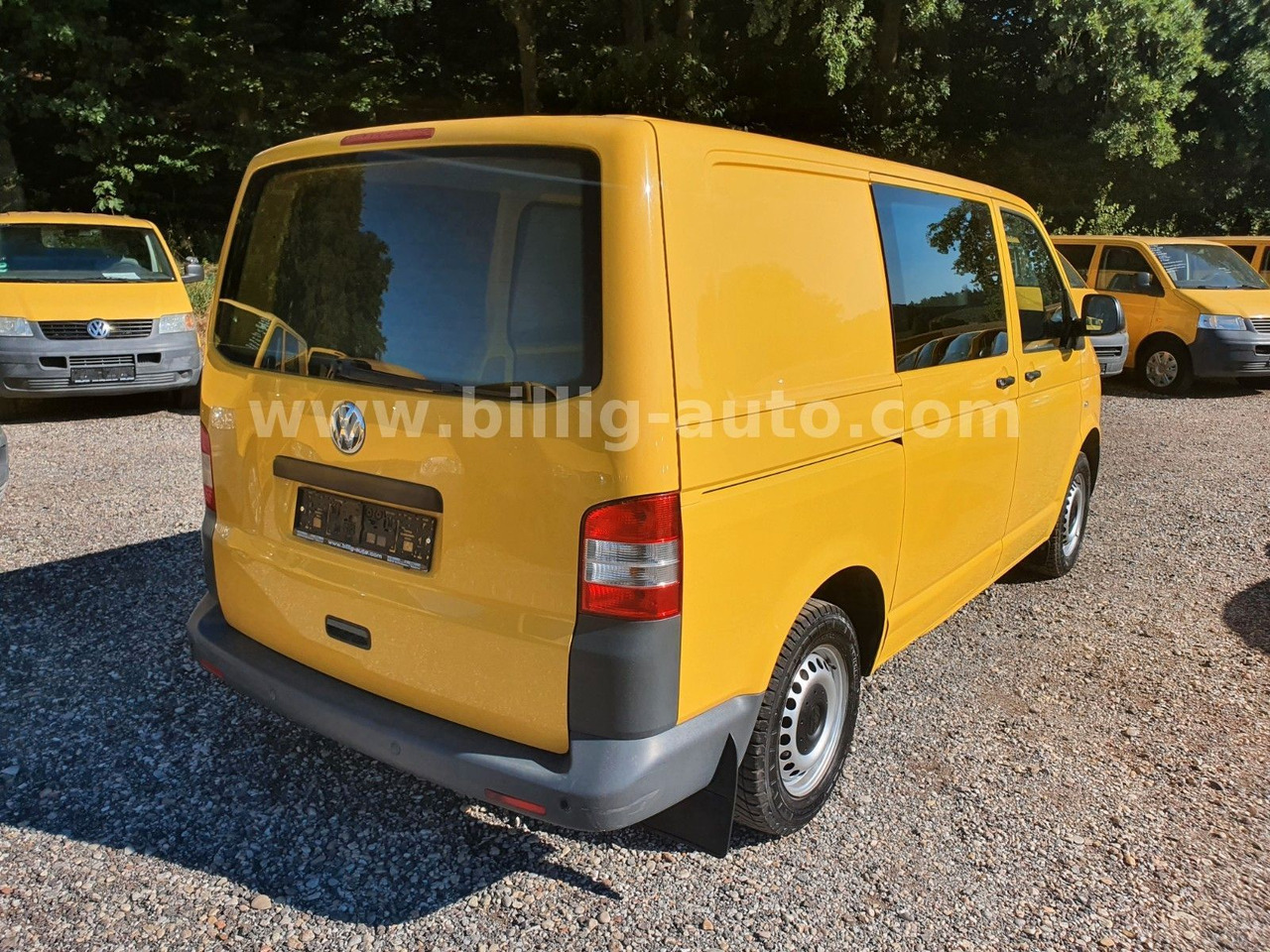 Volkswagen T5 Transporter 2.0TDI EU5*2xSchiebetüre*1.Hand* - Osobní auto: obrázek 5 Volkswagen T5 Transporter 2.0TDI EU5*2xSchiebetüre*1.Hand* - Osobní auto: obrázek 5