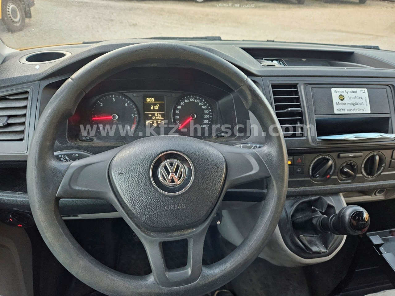 Volkswagen T6 Transporter 2.0TDI 2xSchiebetüre 1.Hd - Mikrobus: obrázek 5 Volkswagen T6 Transporter 2.0TDI 2xSchiebetüre 1.Hd - Mikrobus: obrázek 5