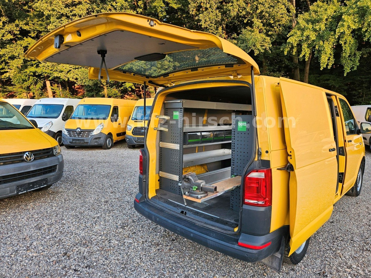 Volkswagen T6 Transporter 4x4 Allrad Sortimo Navi Stdhzg AC - Malá dodávka: obrázek 2 Volkswagen T6 Transporter 4x4 Allrad Sortimo Navi Stdhzg AC - Malá dodávka: obrázek 2