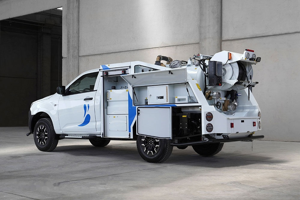 EFEMMAK Xs-Combi Combined Sewer Jetting And Vacuum Vehicle - Čistič odpadových jam: obrázek 4 EFEMMAK Xs-Combi Combined Sewer Jetting And Vacuum Vehicle - Čistič odpadových jam: obrázek 4