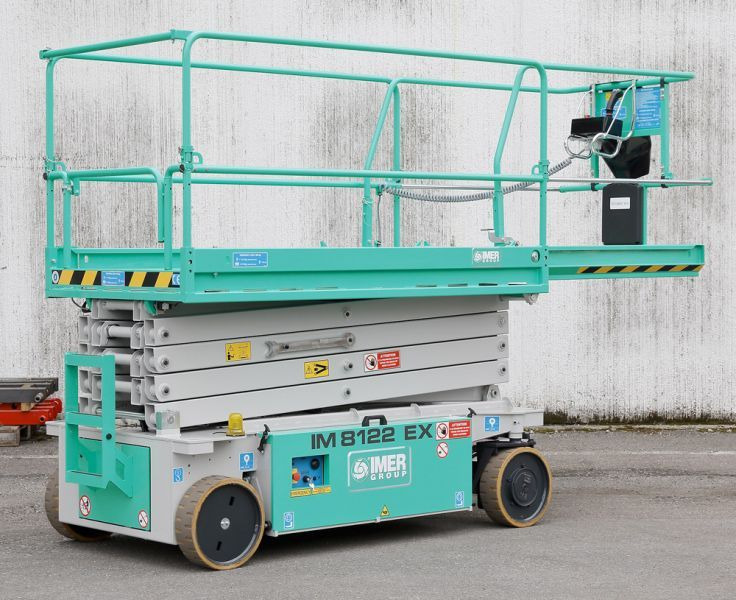 IMER GROUP Seria IM 122 Nowy podnośnik nożycowy elektryczny - Nůžková plošina: obrázek 1 IMER GROUP Seria IM 122 Nowy podnośnik nożycowy elektryczny - Nůžková plošina: obrázek 1
