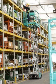 IMER GROUP Seria IM 90 Nowy podnośnik nożycowy elektryczny - Nůžková plošina: obrázek 3 IMER GROUP Seria IM 90 Nowy podnośnik nożycowy elektryczny - Nůžková plošina: obrázek 3