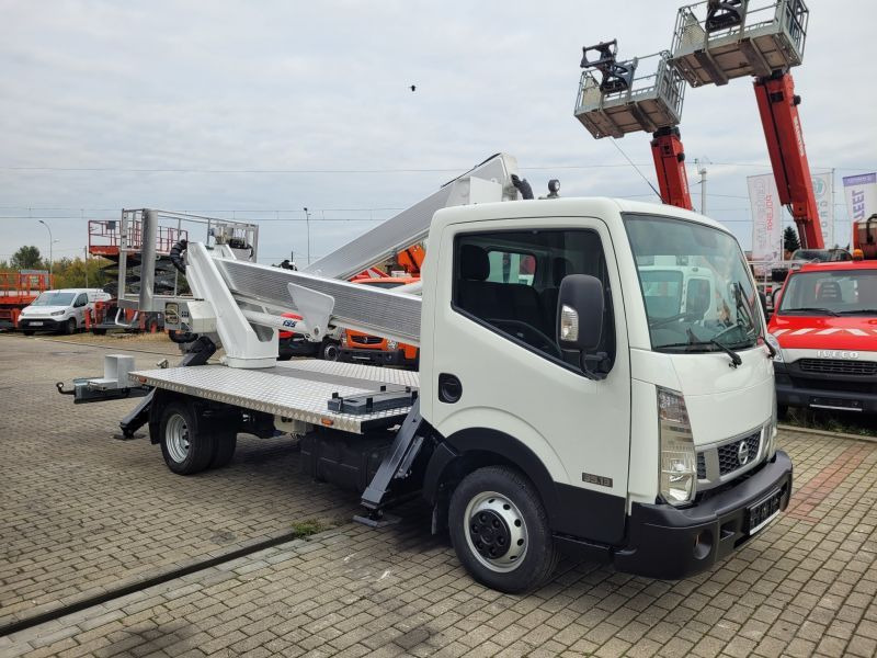 Nissan Cabstar NT400 podnośnik koszowy 20 m Multitel HX195 bucket truck boom lift - Autoplošina: obrázek 3 Nissan Cabstar NT400 podnośnik koszowy 20 m Multitel HX195 bucket truck boom lift - Autoplošina: obrázek 3