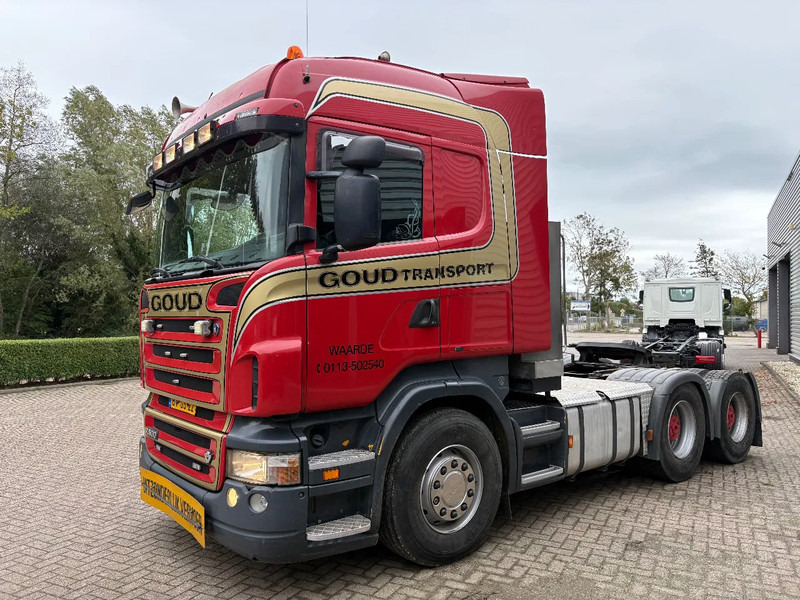 Scania R500 V8 / 6x4 / HANDGESCHAKELD / SCHUIFSCHOTEL / HYDRAULIEK / RETARDER / - Tahač: obrázek 2 Scania R500 V8 / 6x4 / HANDGESCHAKELD / SCHUIFSCHOTEL / HYDRAULIEK / RETARDER / - Tahač: obrázek 2