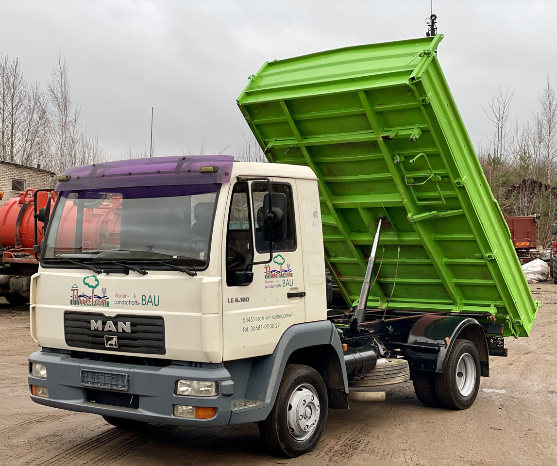 MAN LE - Sklápěč: obrázek 1 MAN LE - Sklápěč: obrázek 1