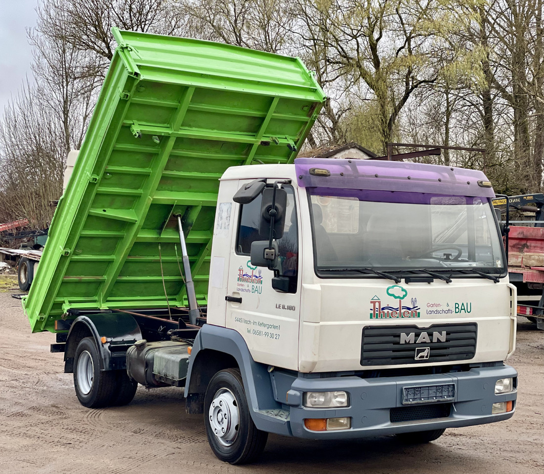 MAN LE - Sklápěč: obrázek 2 MAN LE - Sklápěč: obrázek 2