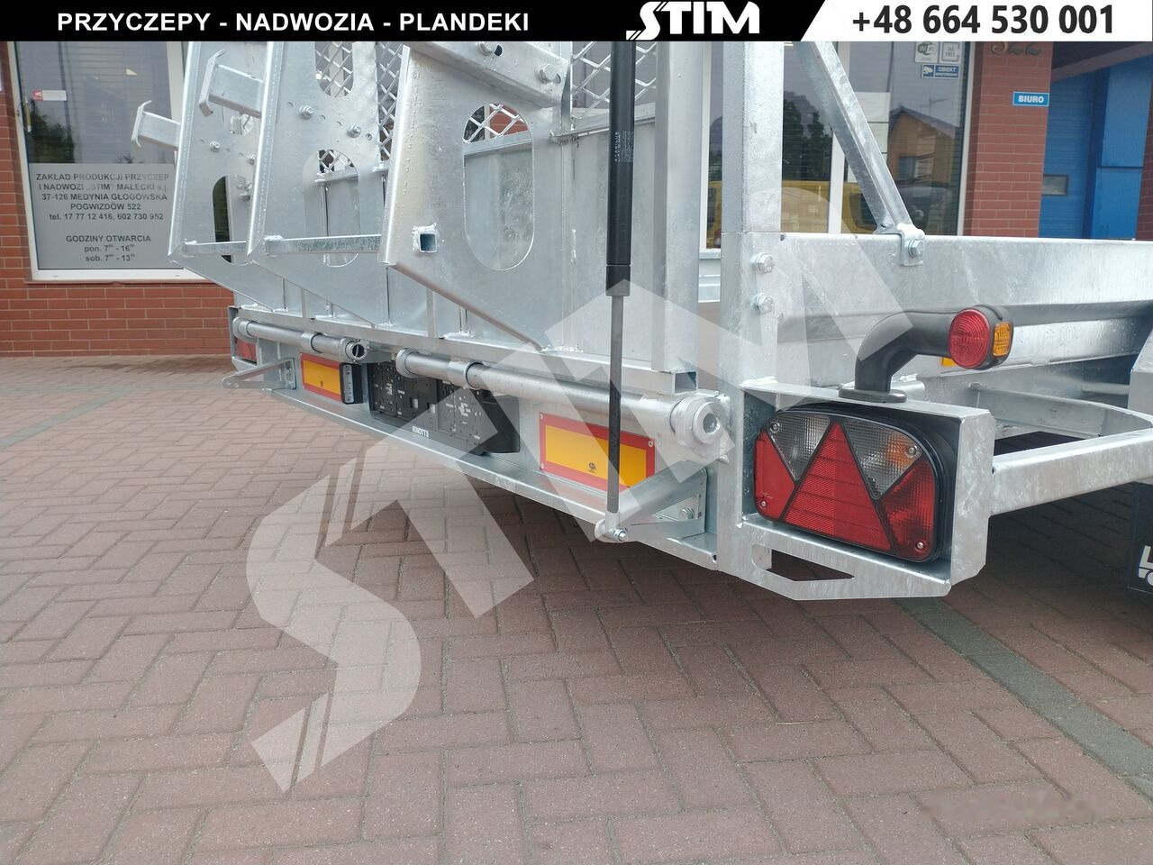 Stim S22/KP-KN/35-35RP - Přepravník stavebních strojů: obrázek 4 Stim S22/KP-KN/35-35RP - Přepravník stavebních strojů: obrázek 4