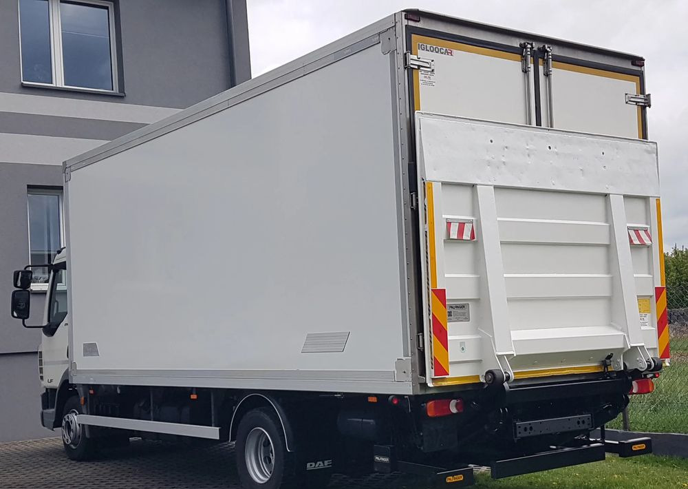 DAF 12T LF 210 WINDA CHŁODNIA 14EP 5,79x2,48x2,29 KLIMA AGREGAT - Chladírenský nákladní automobil: obrázek 3 DAF 12T LF 210 WINDA CHŁODNIA 14EP 5,79x2,48x2,29 KLIMA AGREGAT - Chladírenský nákladní automobil: obrázek 3
