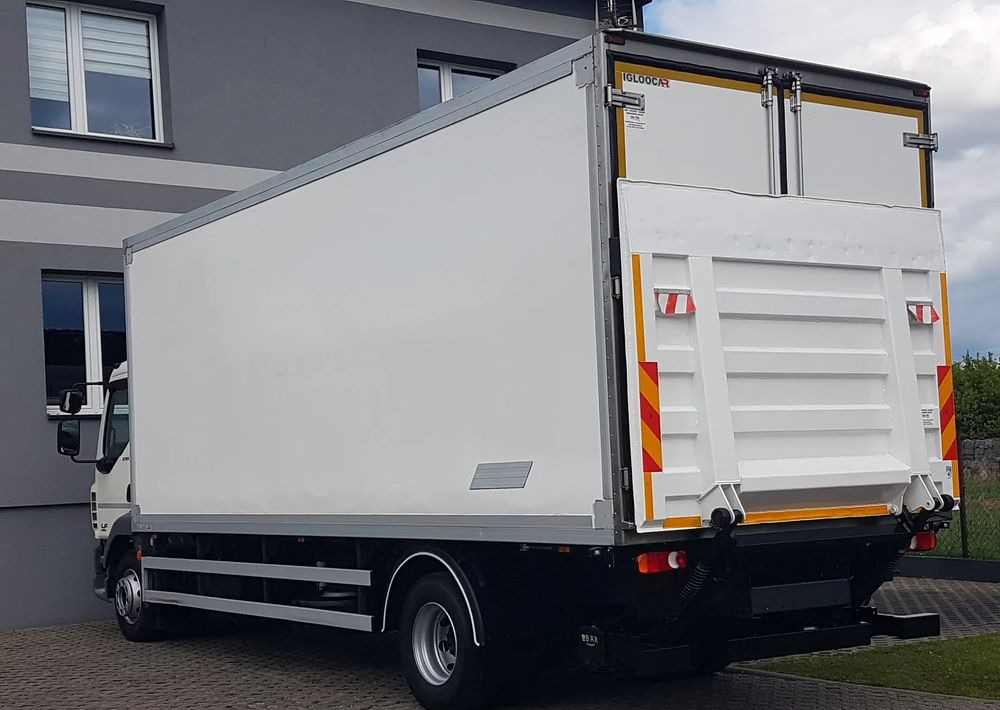 DAF 16T LF 230 WINDA CHŁODNIA 16EP 6,60x2,48x2,39 KLIMA IZOTERMA MROŹNIA - Chladírenský nákladní automobil: obrázek 3 DAF 16T LF 230 WINDA CHŁODNIA 16EP 6,60x2,48x2,39 KLIMA IZOTERMA MROŹNIA - Chladírenský nákladní automobil: obrázek 3