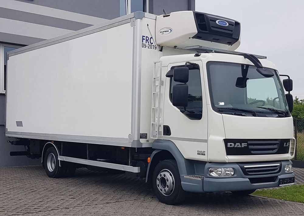 DAF LF 45.180 WINDA CHŁODNIA 15EP - Chladírenský nákladní automobil: obrázek 1 DAF LF 45.180 WINDA CHŁODNIA 15EP - Chladírenský nákladní automobil: obrázek 1
