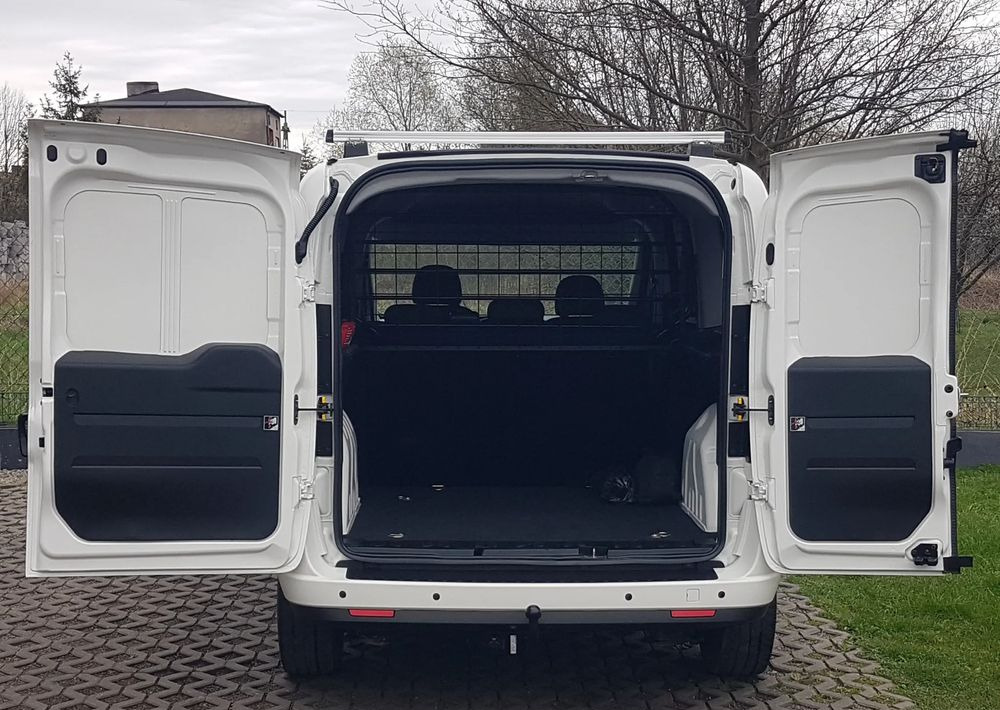 Fiat Doblo 1.6 Multijet 16V Easy - Osobní auto: obrázek 5 Fiat Doblo 1.6 Multijet 16V Easy - Osobní auto: obrázek 5