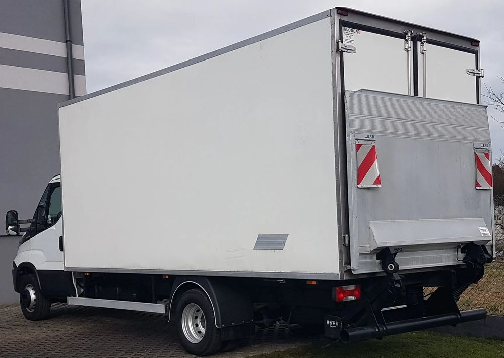 Iveco Daily 70-170 WINDA CHŁODNIA 10EP AGREGAT IZOTERMA - Chladírenský nákladní automobil: obrázek 3 Iveco Daily 70-170 WINDA CHŁODNIA 10EP AGREGAT IZOTERMA - Chladírenský nákladní automobil: obrázek 3