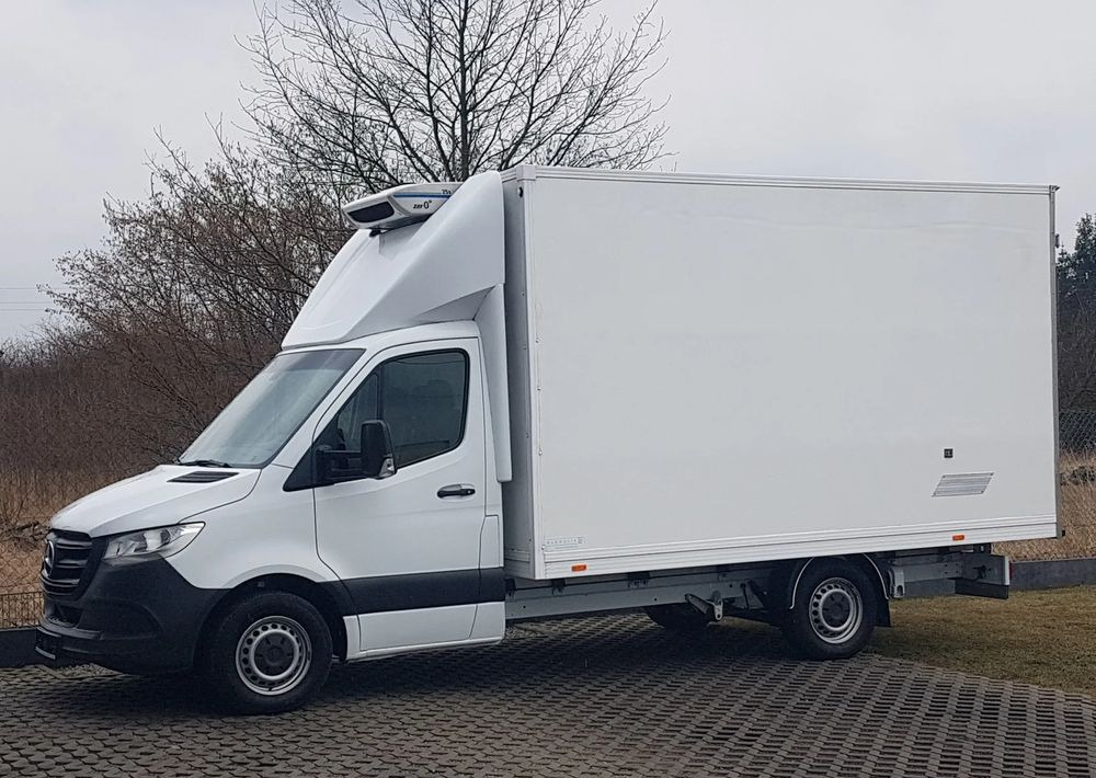 Mercedes-Benz Sprinter CHŁODNIA 8EP IZOTERMA AGREGAT ZANOTTI 4,12x2,15x2,30 KLIMA 314CDI - Chladící dodávka: obrázek 2 Mercedes-Benz Sprinter CHŁODNIA 8EP IZOTERMA AGREGAT ZANOTTI 4,12x2,15x2,30 KLIMA 314CDI - Chladící dodávka: obrázek 2