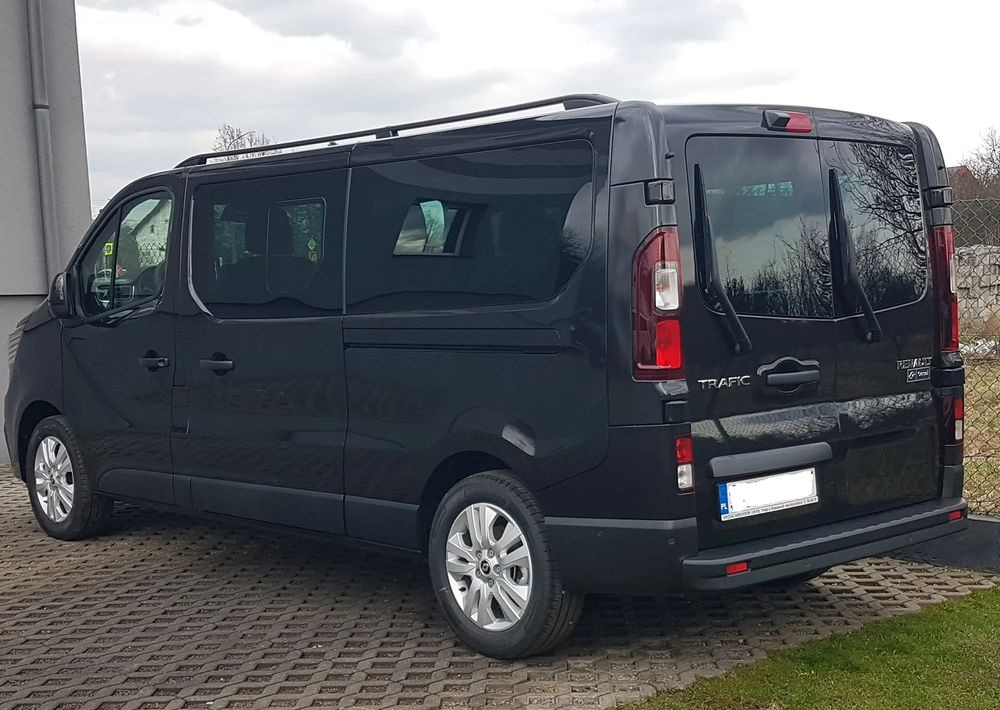 Renault Trafic - SUV: obrázek 3 Renault Trafic - SUV: obrázek 3