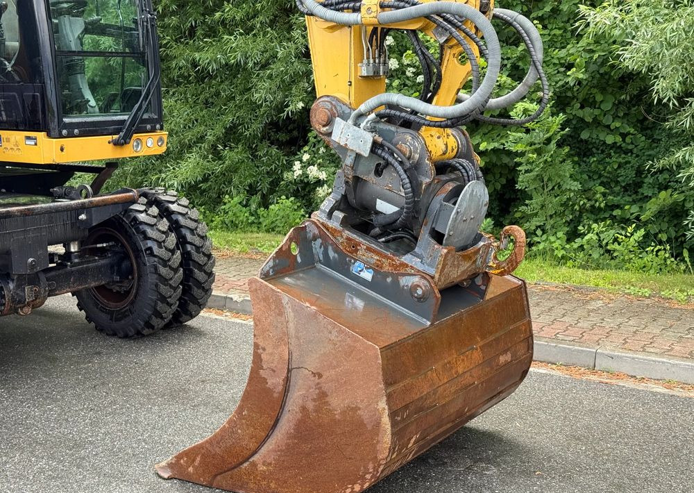Caterpillar CAT 318 F * Powertilt * Sprowadzony* 9700 MTG * Caterpillar * Stan Perfekcyjny - Kolesové rýpadlo: obrázek 3 Caterpillar CAT 318 F * Powertilt * Sprowadzony* 9700 MTG * Caterpillar * Stan Perfekcyjny - Kolesové rýpadlo: obrázek 3