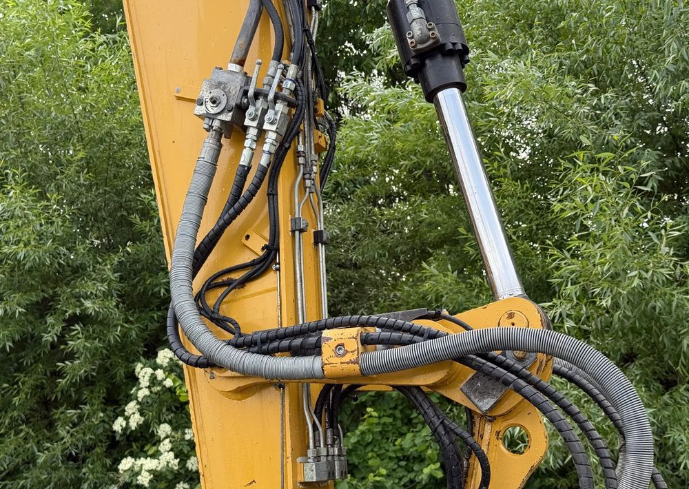 Caterpillar CAT 318 F * Powertilt * Sprowadzony* 9700 MTG * Caterpillar * Stan Perfekcyjny - Kolesové rýpadlo: obrázek 5 Caterpillar CAT 318 F * Powertilt * Sprowadzony* 9700 MTG * Caterpillar * Stan Perfekcyjny - Kolesové rýpadlo: obrázek 5