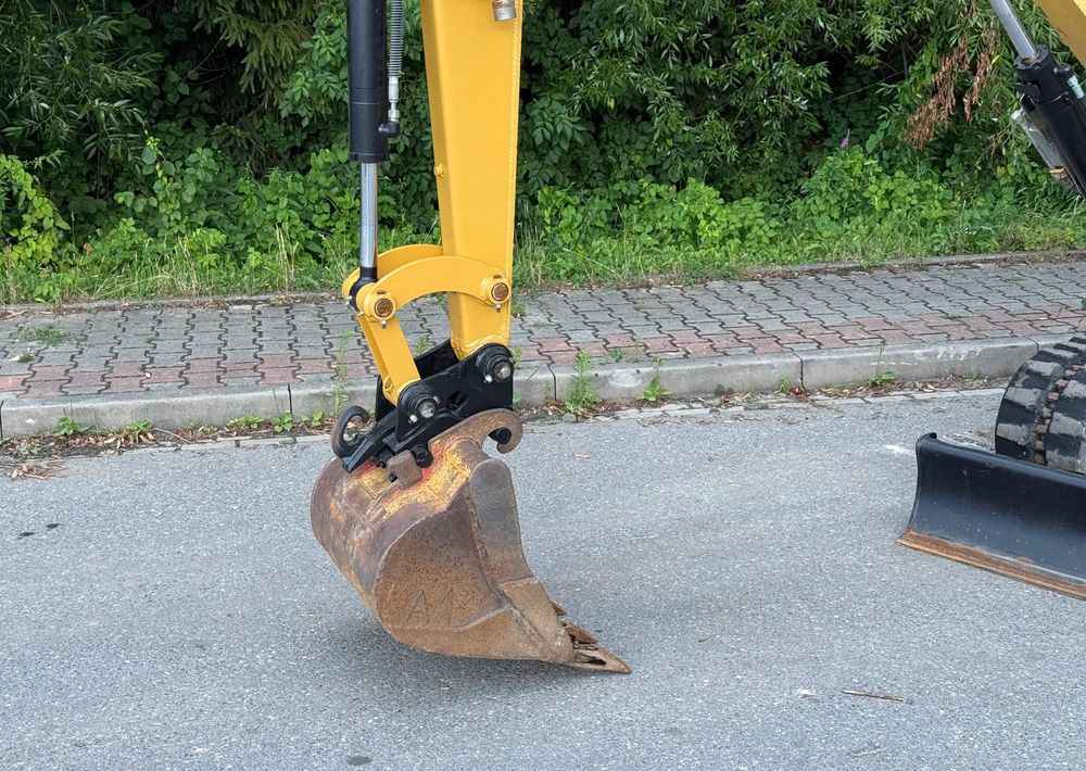 Caterpillar Minikoparka * CAT 303.5 E CR * Sprowadzona ! * Bardzo Dobry Stan * Minikoparka - Pásové rýpadlo: obrázek 4 Caterpillar Minikoparka * CAT 303.5 E CR * Sprowadzona ! * Bardzo Dobry Stan * Minikoparka - Pásové rýpadlo: obrázek 4