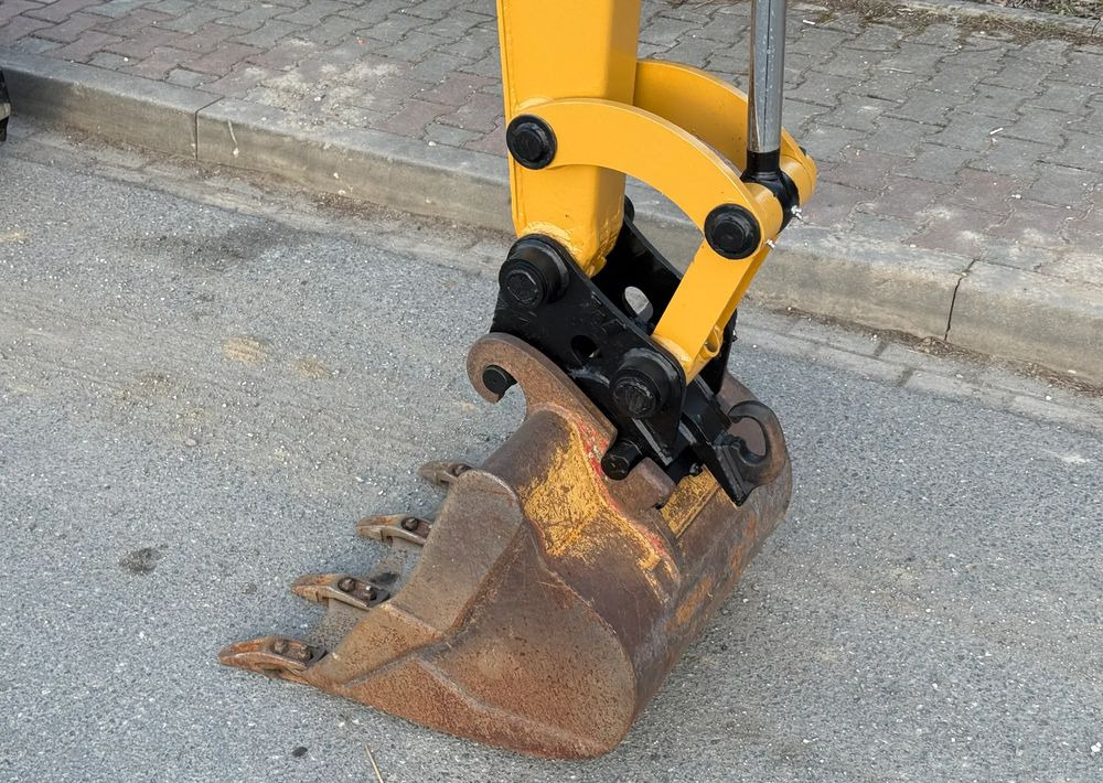 Caterpillar Minikoparka * CAT 303.5 E CR * Sprowadzona ! * Bardzo Dobry Stan * Minikoparka - Pásové rýpadlo: obrázek 4 Caterpillar Minikoparka * CAT 303.5 E CR * Sprowadzona ! * Bardzo Dobry Stan * Minikoparka - Pásové rýpadlo: obrázek 4