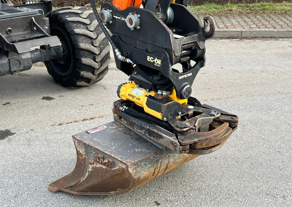 Doosan DOOSAN DX57W *ROTOTILT* 2200 Motogodzin * Jak Nowa * Sprowadzona * Stan Perfekcyjny - Kolesové rýpadlo: obrázek 4 Doosan DOOSAN DX57W *ROTOTILT* 2200 Motogodzin * Jak Nowa * Sprowadzona * Stan Perfekcyjny - Kolesové rýpadlo: obrázek 4