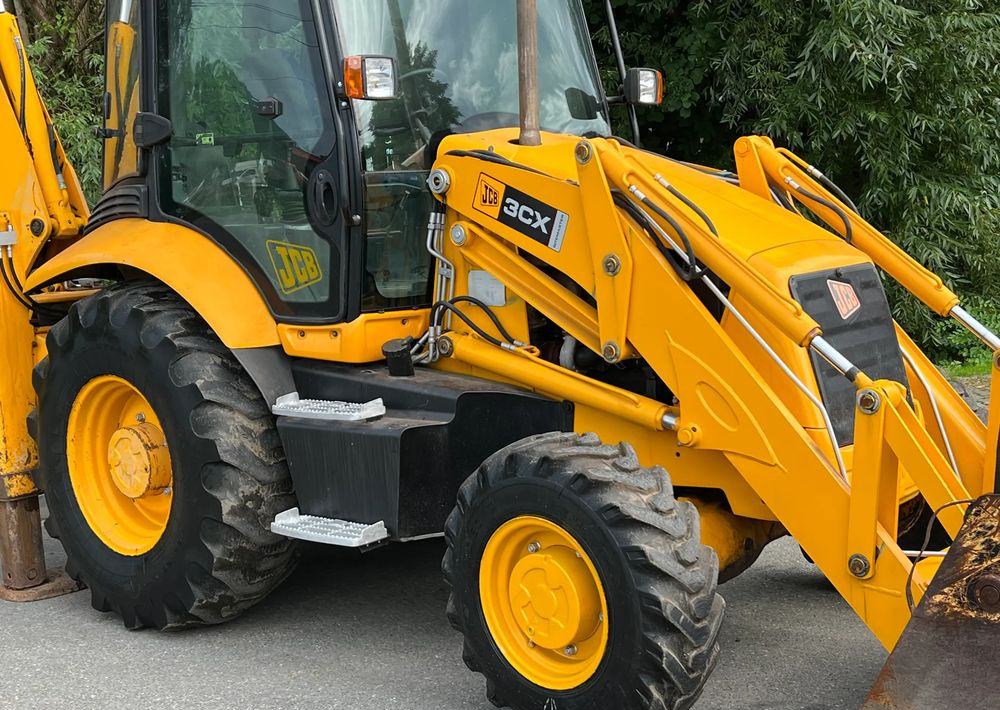 JCB KOPARKO ŁADOWARKA JCB 3CX STAN DOBRY - Rýpadlo-nakladač: obrázek 5 JCB KOPARKO ŁADOWARKA JCB 3CX STAN DOBRY - Rýpadlo-nakladač: obrázek 5