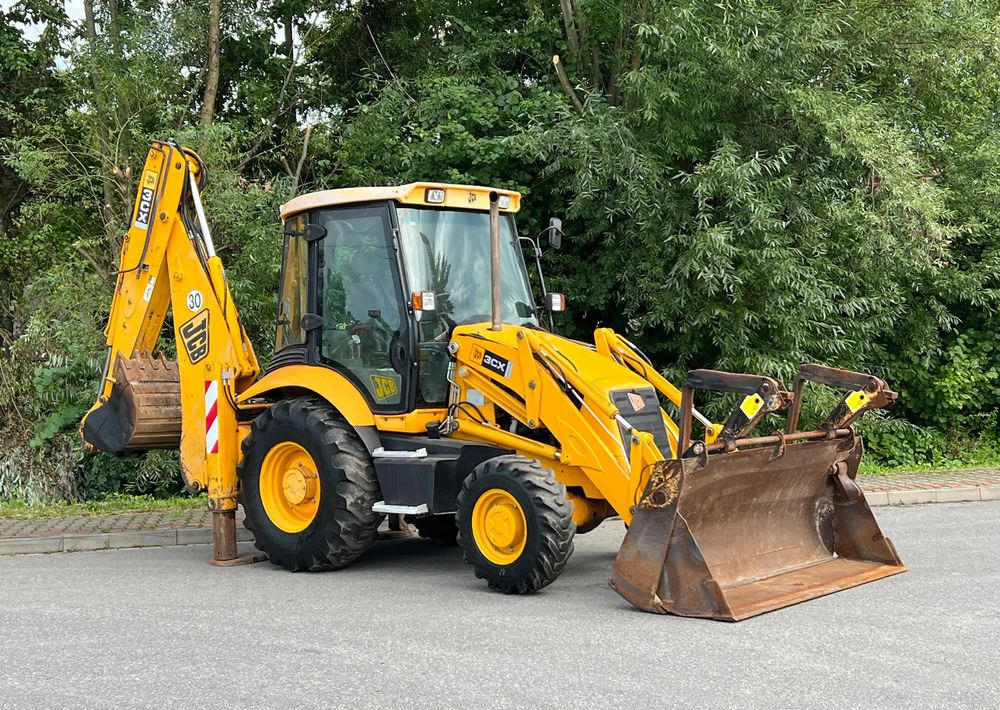 JCB KOPARKO ŁADOWARKA JCB 3CX STAN DOBRY - Rýpadlo-nakladač: obrázek 2 JCB KOPARKO ŁADOWARKA JCB 3CX STAN DOBRY - Rýpadlo-nakladač: obrázek 2