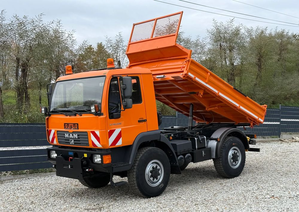 MAN * MAN 10-220 * Wywrotka Kiper Meiller * 4x4 * Zimowe Utrzymanie * Unimog * - Sklápěč: obrázek 1 MAN * MAN 10-220 * Wywrotka Kiper Meiller * 4x4 * Zimowe Utrzymanie * Unimog * - Sklápěč: obrázek 1