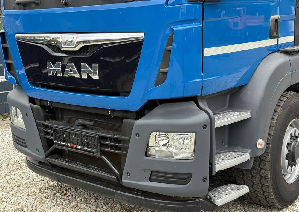 MAN * MAN 18.440 TGS * 4x4 * HDS Fassi F215 * Sprowadzony * 95 000 KM ! * Stan Jak Nowy - Nákladní automobil valníkový/ Plošinový, Auto s hydraulickou rukou: obrázek 3 MAN * MAN 18.440 TGS * 4x4 * HDS Fassi F215 * Sprowadzony * 95 000 KM ! * Stan Jak Nowy - Nákladní automobil valníkový/ Plošinový, Auto s hydraulickou rukou: obrázek 3