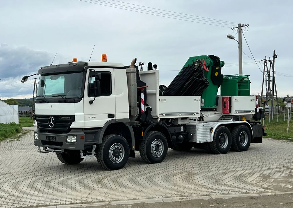Mercedes-Benz * HDS Palfinger 150002 + FLY JIB PJ 170 * Mercedes Actros 8x6 * Dźwig * 40 TON * Wyciągarka * 35 Metrów * Kosz * - Auto s hydraulickou rukou: obrázek 2 Mercedes-Benz * HDS Palfinger 150002 + FLY JIB PJ 170 * Mercedes Actros 8x6 * Dźwig * 40 TON * Wyciągarka * 35 Metrów * Kosz * - Auto s hydraulickou rukou: obrázek 2