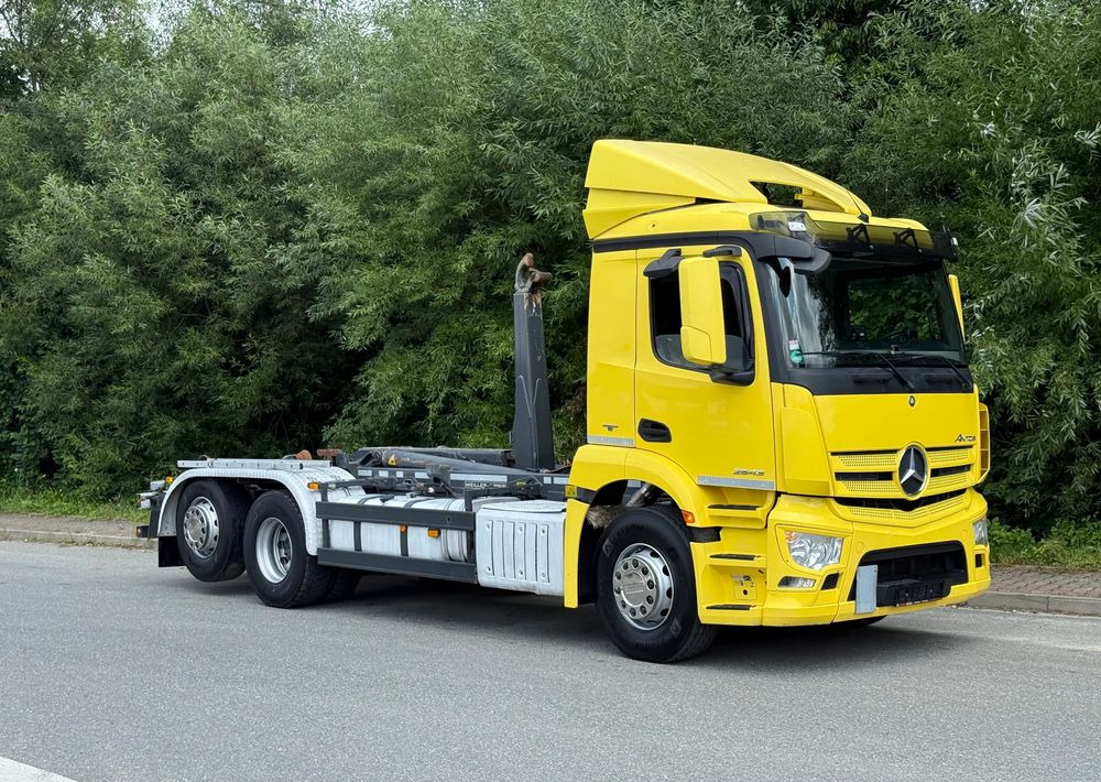 Mercedes-Benz * Hakowiec * Mercedes Antos 2543 * Sprowadzony * Stan Perfekcyjny - Hákový nosič kontejnerů: obrázek 2 Mercedes-Benz * Hakowiec * Mercedes Antos 2543 * Sprowadzony * Stan Perfekcyjny - Hákový nosič kontejnerů: obrázek 2