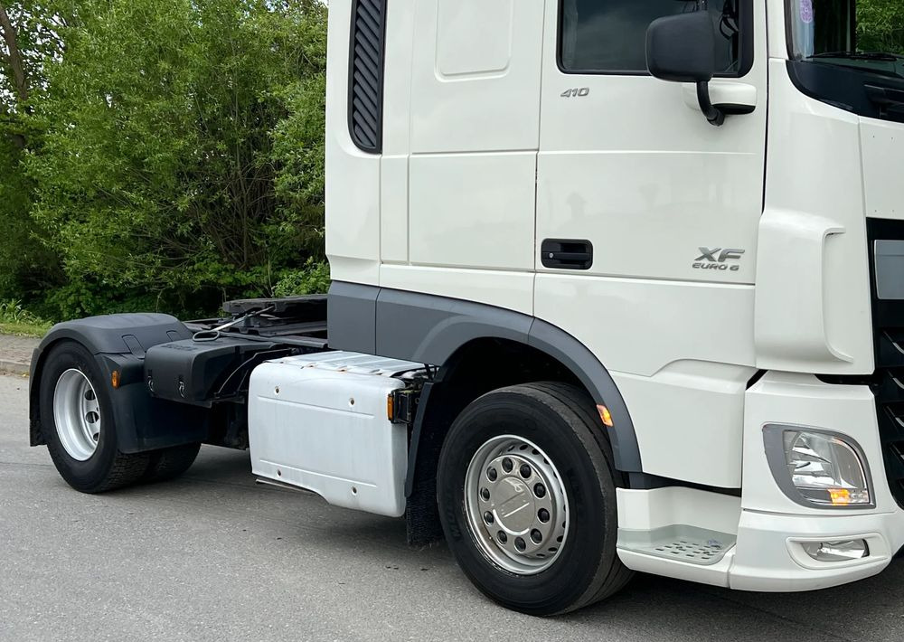 DAF *DAF XF 106 410 Euro 6 RETARDER KLIMA SPROWADZONY SUPER STAN CIĄGNIK SIODŁOWY - Tahač: obrázek 5 DAF *DAF XF 106 410 Euro 6 RETARDER KLIMA SPROWADZONY SUPER STAN CIĄGNIK SIODŁOWY - Tahač: obrázek 5