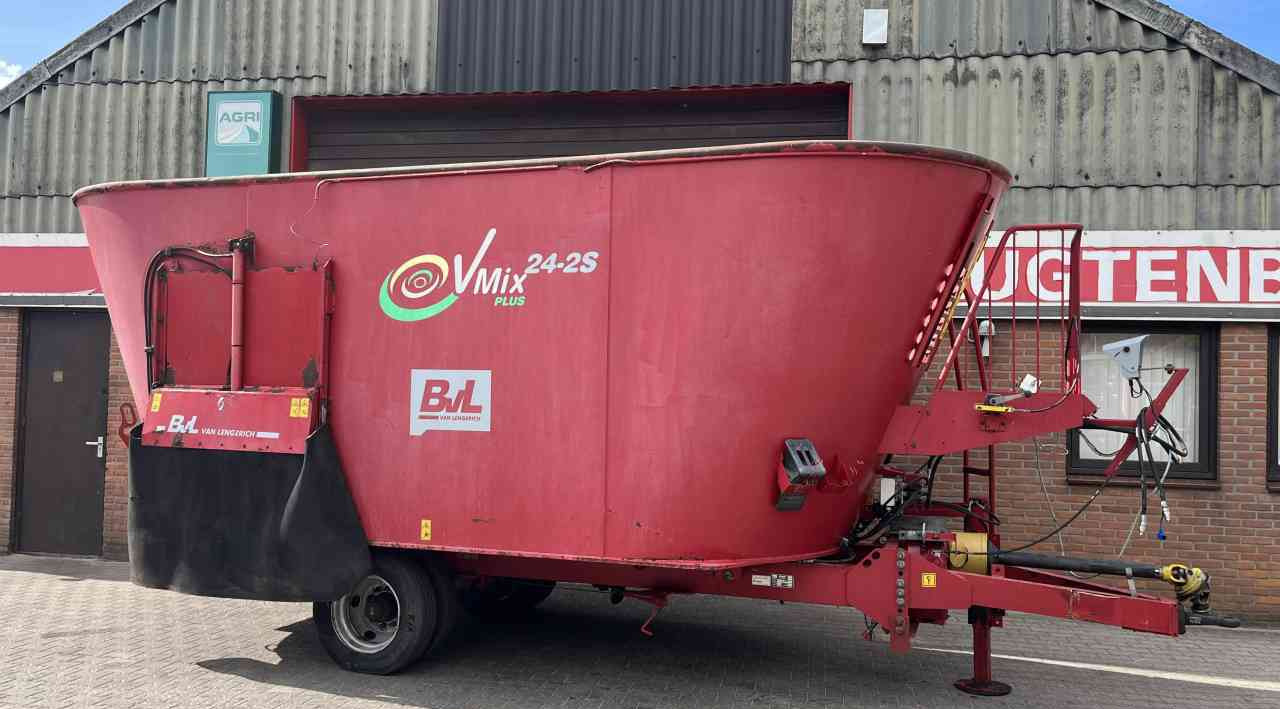 BVL V-Mix 24-2S Voermengwagen voermachines - Krmný míchací vůz: obrázek 3 BVL V-Mix 24-2S Voermengwagen voermachines - Krmný míchací vůz: obrázek 3
