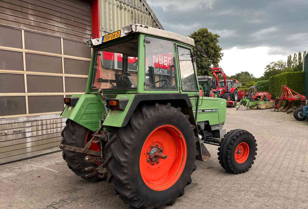 Fendt Farmer 304LS Tractoren - Traktor: obrázek 4 Fendt Farmer 304LS Tractoren - Traktor: obrázek 4
