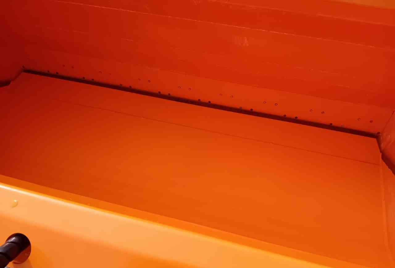 Flingk KHS2 1800 kuilhapper - Technika na siláž: obrázek 5 Flingk KHS2 1800 kuilhapper - Technika na siláž: obrázek 5